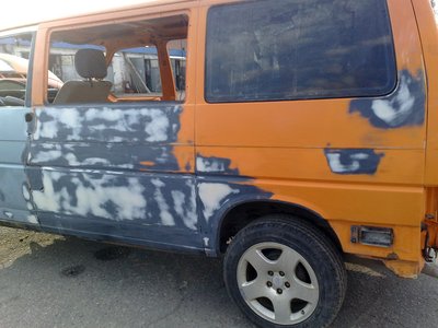 12042010256_1.jpg